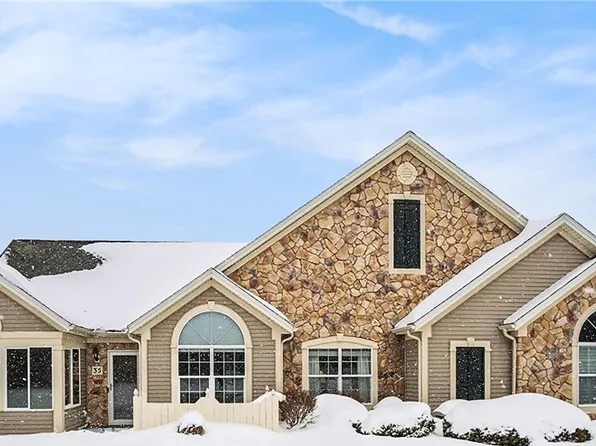 35 Maple Center Rd, Hilton, NY 14468