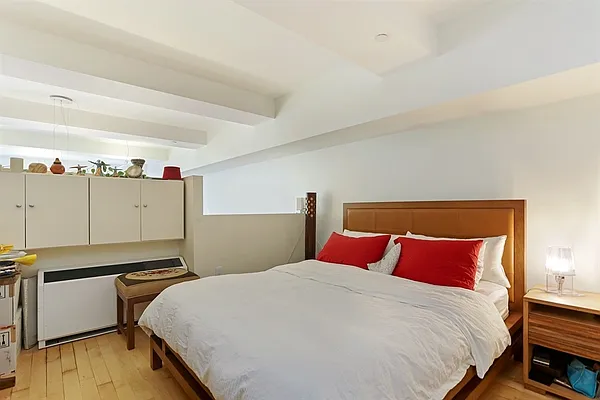 Rented by Corcoran | media 4