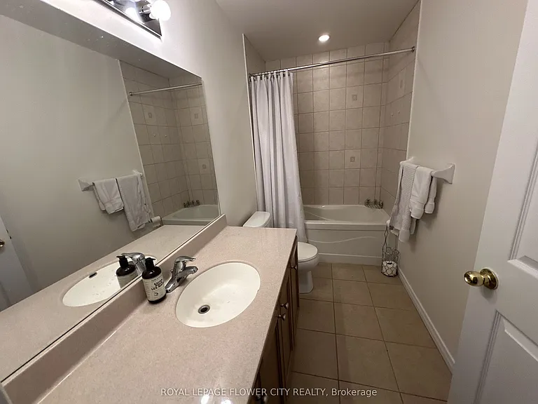 8 Maison Parc Ct #616 — Photo 15