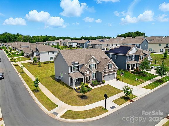 2nd image of 5114 Whispy Vines Ln