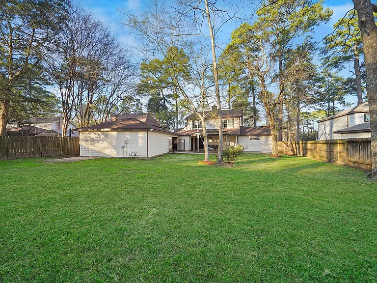 27403 Caperidge Dr — Photo 26