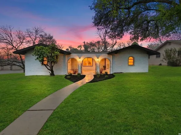 5602 cary grant, San Antonio, TX 78240