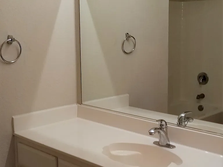 Hall Bath_05242025