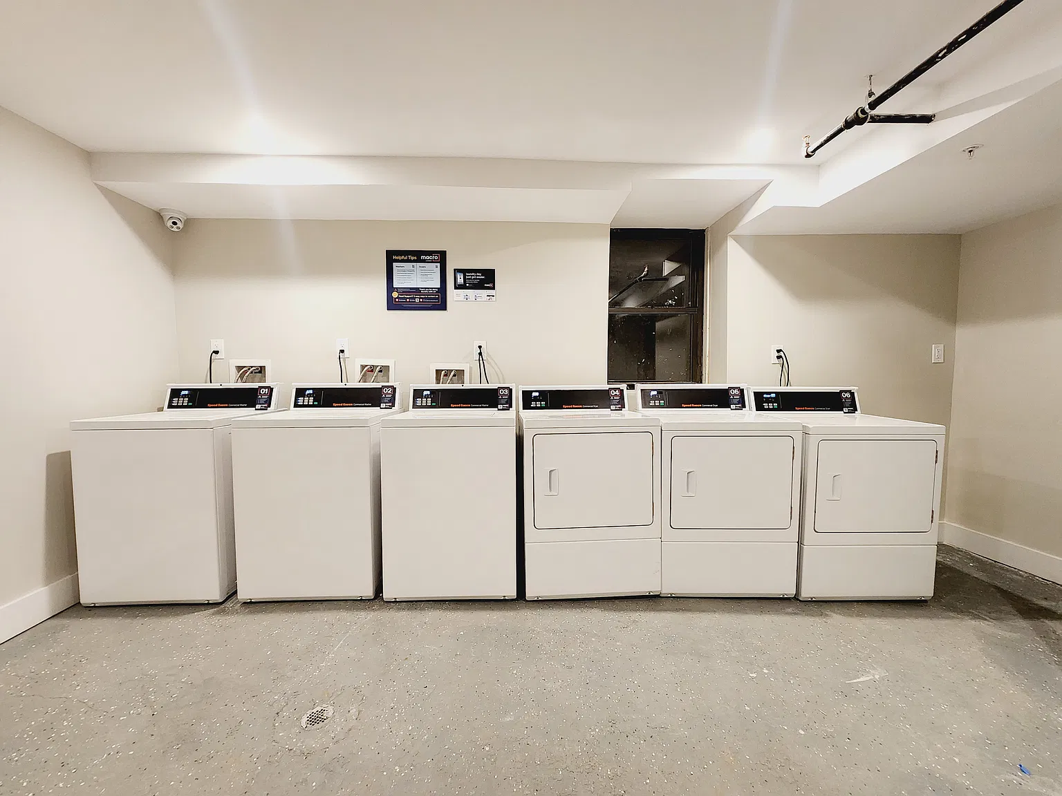 1 bed, 650 sqft, $1,899 — Photo 4