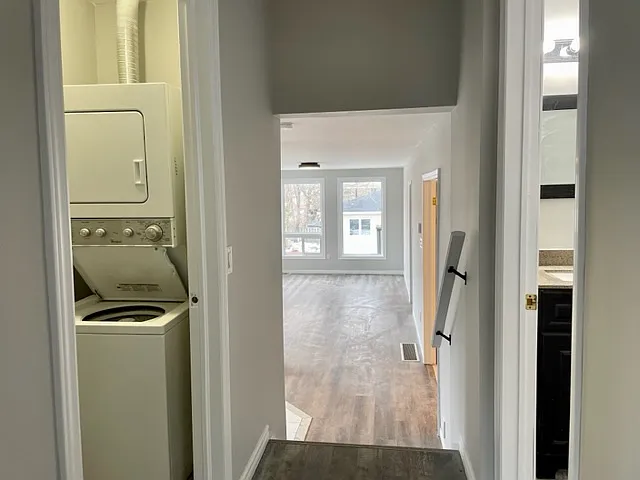 70 Penetang St #1 — Photo 18