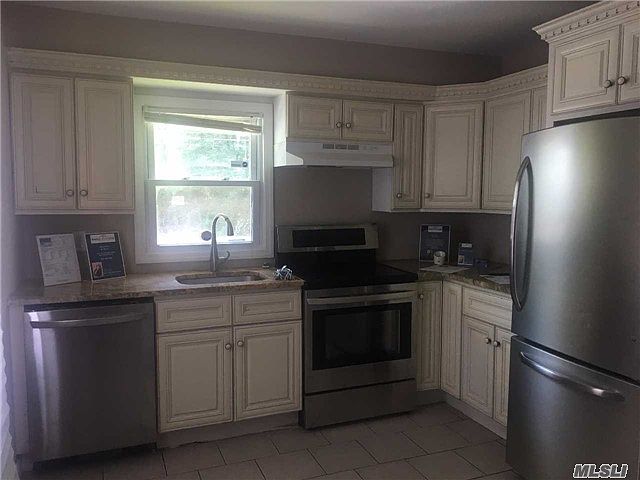 2nd image of 5 Claremont Ave