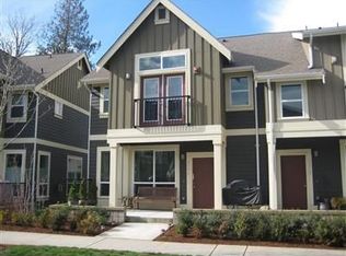 2594 NE Magnolia St, Issaquah, WA 98029