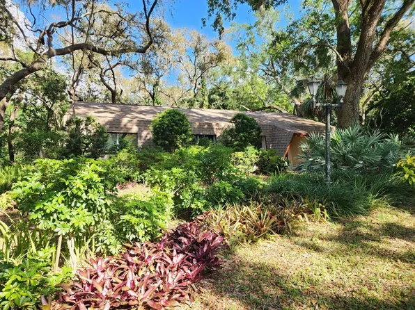 10927 N Blvd, Tampa, FL 33612