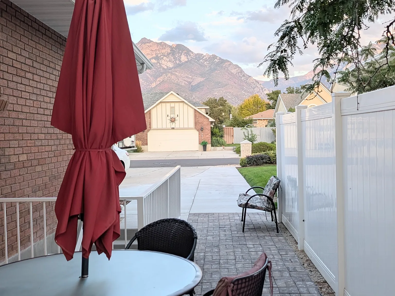 1 bed, 1.5 bath, 900 sqft, $1,600 — Photo 1