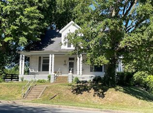401 N Lincoln Blvd, Hodgenville, KY 42748
