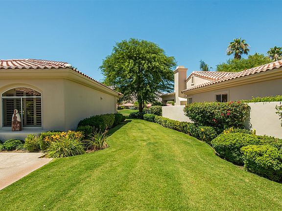 2nd image of 56895 Jack Nicklaus Blvd