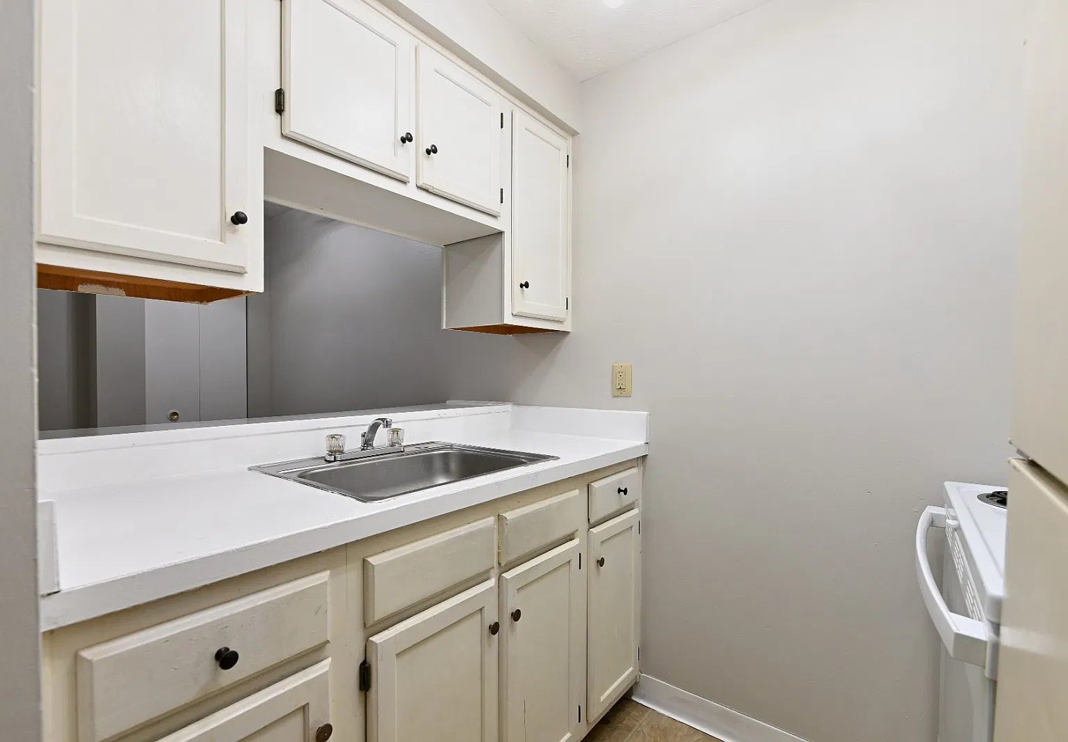 1 bed, $800 — Photo 3