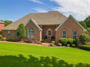 27 Viewmont Cv, Jackson, TN 38305