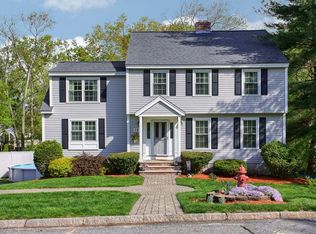 38 Hideaway Ln, Methuen, MA 01844