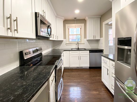 4th image of 210 W Faris Rd Unit A