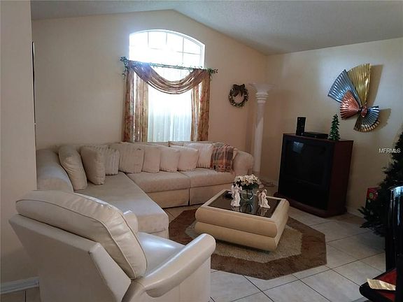 4th image of 1858 Tillstream Dr