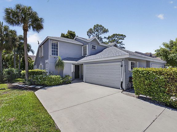 2nd image of 936 Honeytree Lane #A