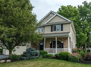 3441 S 2nd Ave, Whitehall, PA 18052