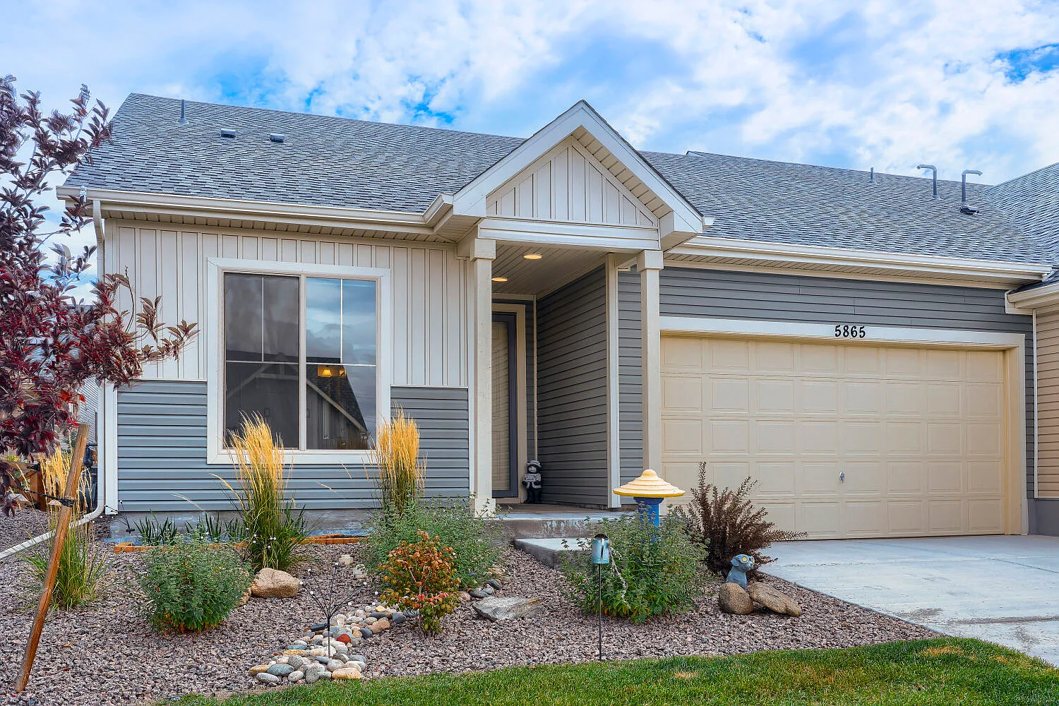 5865 Torrisdale View - 1 — Photo 2