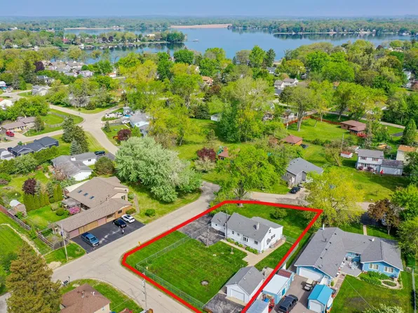 25087 West Claridan AVENUE, IL 60002