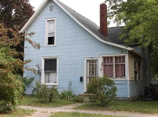 1162 Edwardsburg Ave, Elkhart, IN 46514