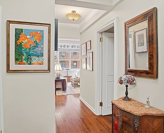5th image of 220 Madison Ave APT 6R