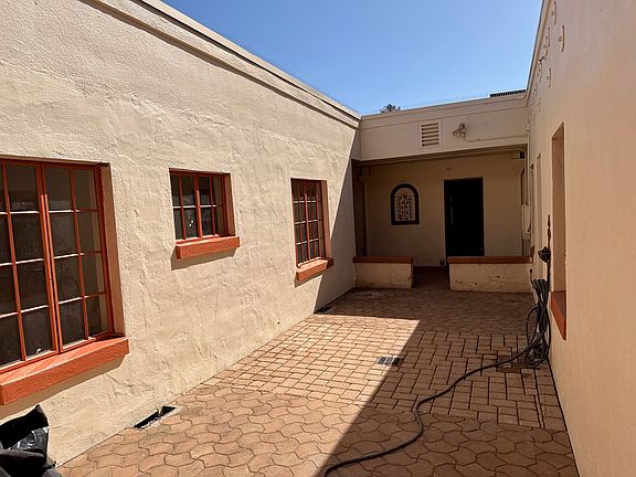 5th image of 1124 Nipomo St Ste A