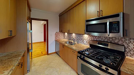 Rented by Metro Garden Realty NYC