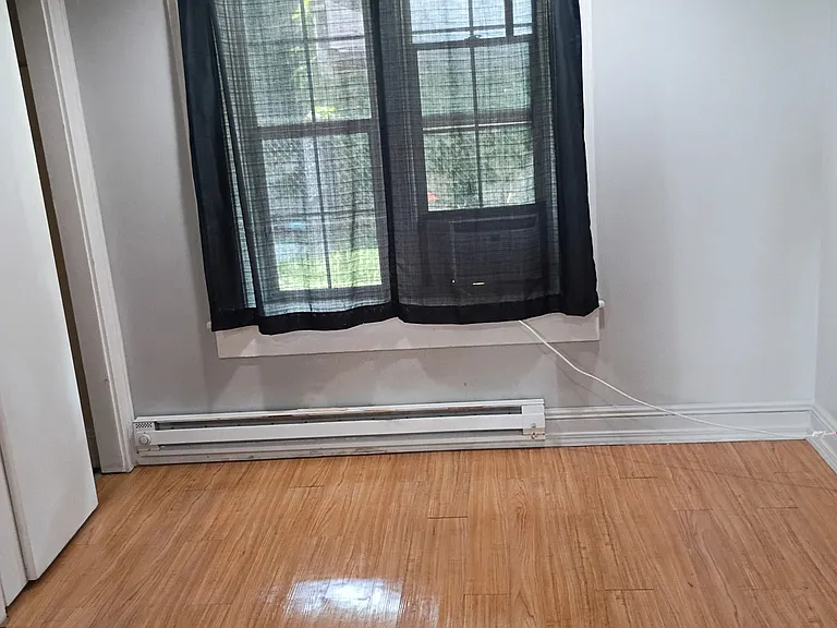 1871 N Main St #1 — Photo 15
