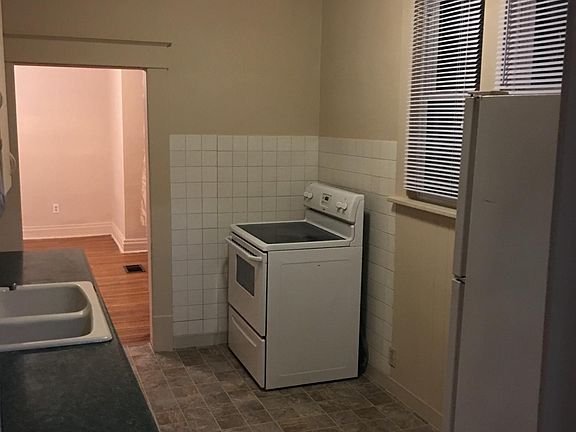 5th image of 1624 S 25th St APT 1