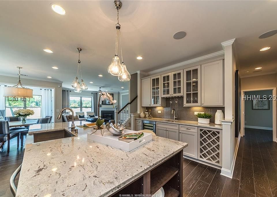 1st image of 2027 Northlake Blvd