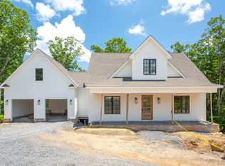 5148 Virginia Pine Rd, Signal Mountain, TN 37377