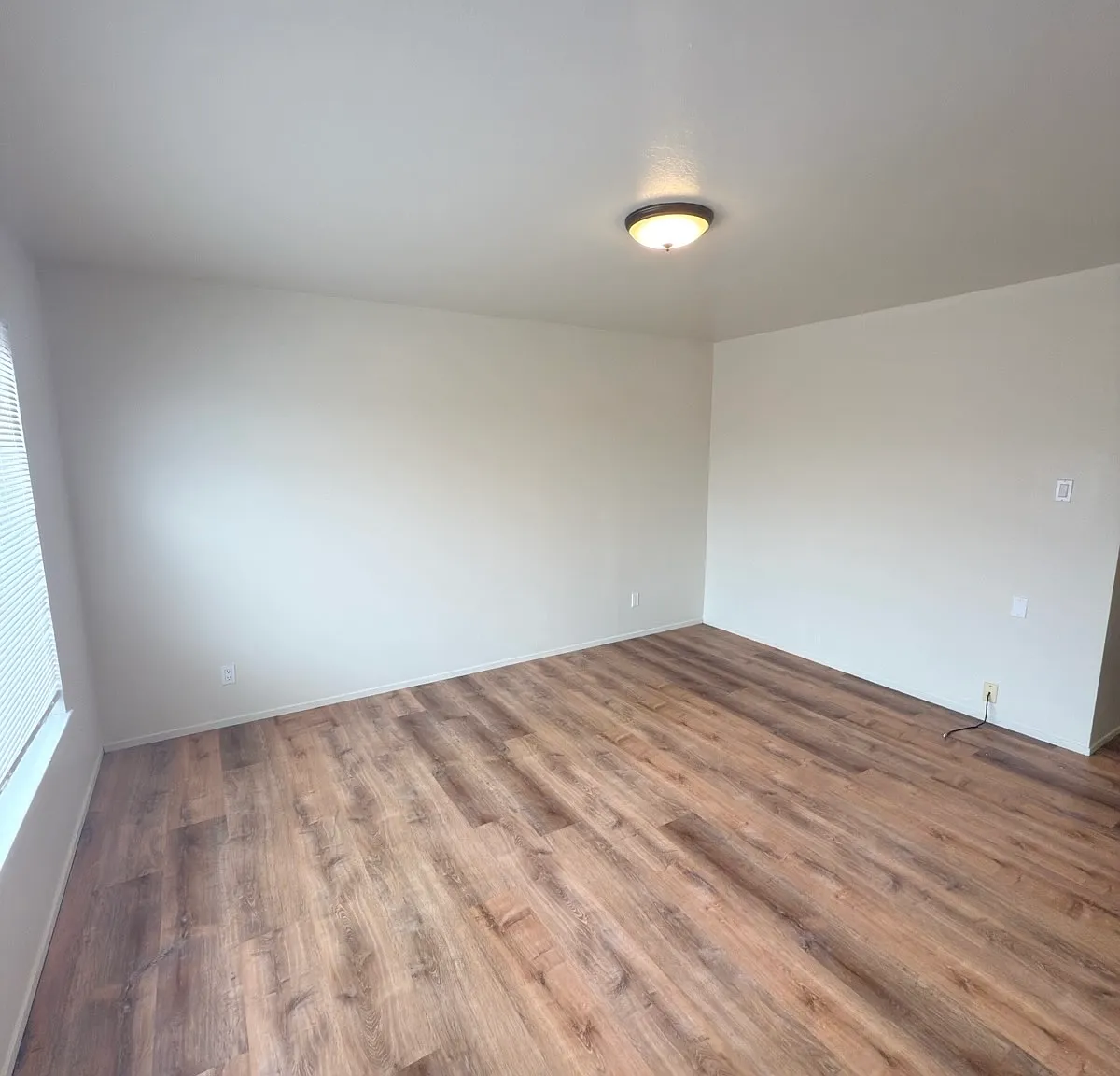 1 bed, 750 sqft, $3,695 — Photo 2