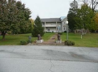 203 Nissley Dr, Middletown, PA 17057