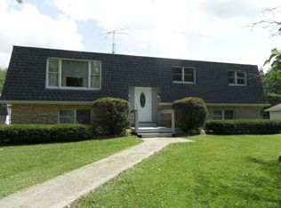 13100 McKanna Rd, Minooka, IL 60447