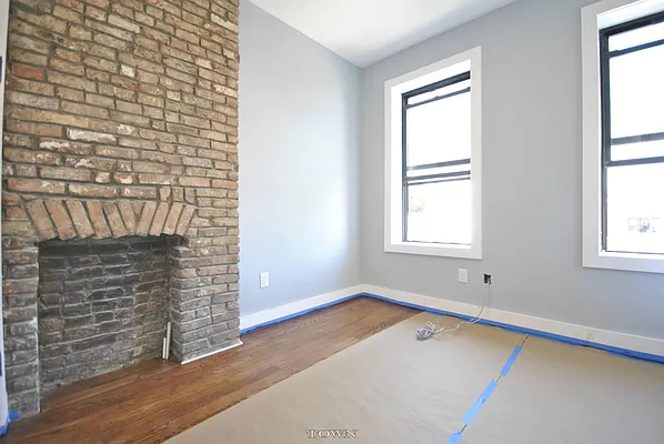 Rented by Town Residential | media 5