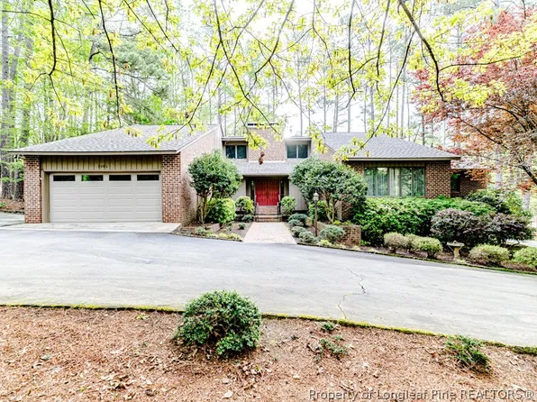 1943 Wedgewood Dr, Sanford, NC 27332