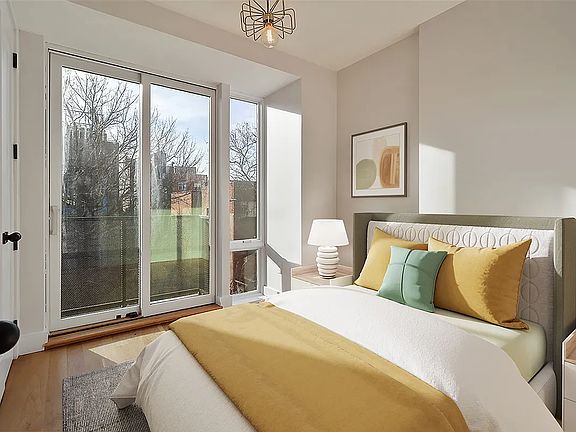 4th image of 41 Skillman Ave #2B