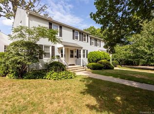 157 Sylvan Knoll Rd UNIT 157, Stamford, CT 06902