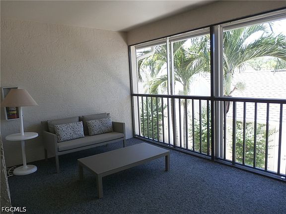 3rd image of 16301 Kelly Woods Dr APT 205