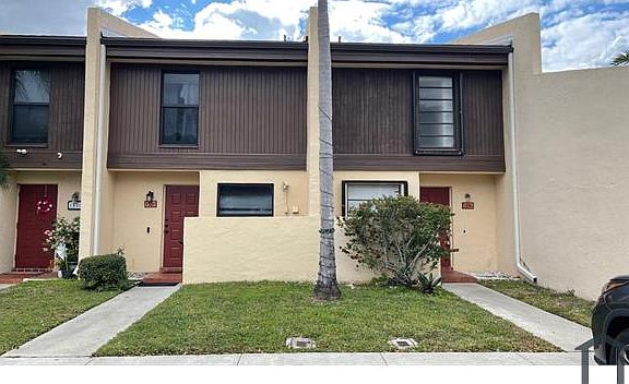2nd image of 1330 NW 99th Ave