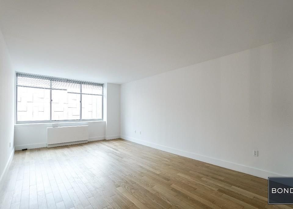 1st image of 200 W 26th St APT 5C