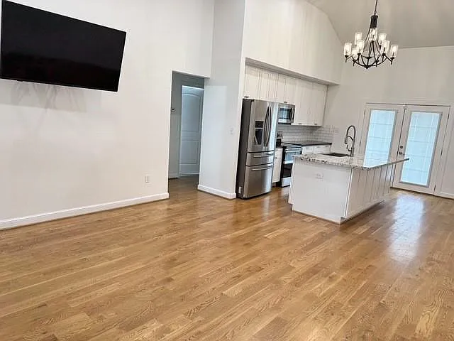 2116 Live Oak St #B — Photo 9
