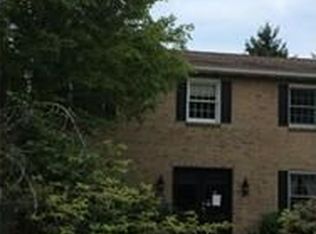 1316 Highland Ct, Allentown, PA 18103