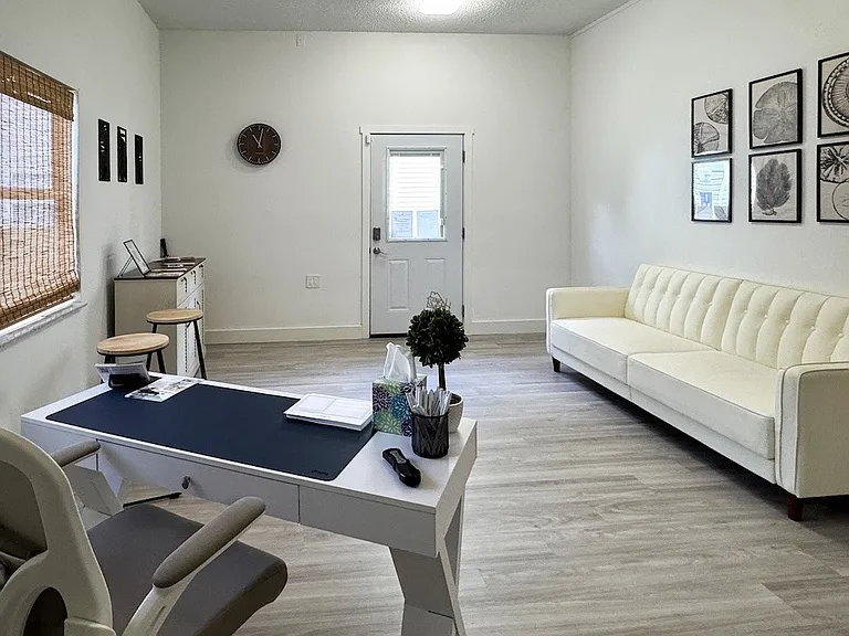 Haven on Canal Apartments — Photo 36