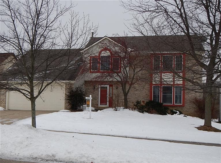 1st image of 2404 Tamarack Ct