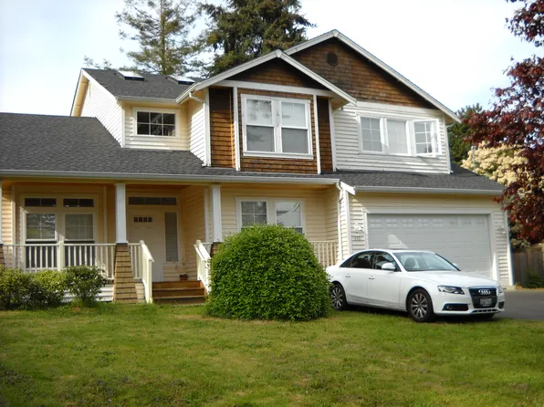 846 NE 120th St, Seattle, WA 98125