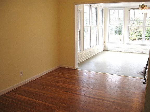Dining Room Opens to Sunroom