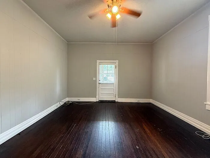 317 Elberta St #A — Photo 4