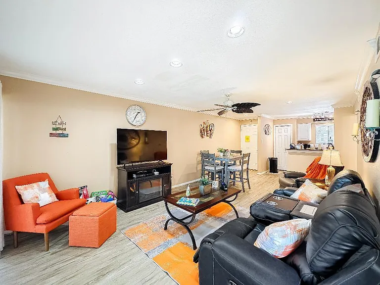 12100 Melville Dr #628 — Photo 4